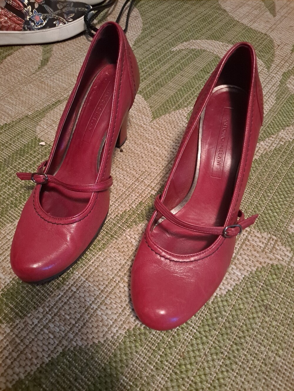 ANTONIO MELANI Red Mary Jane Leather Pumps - Picture 2 of 8